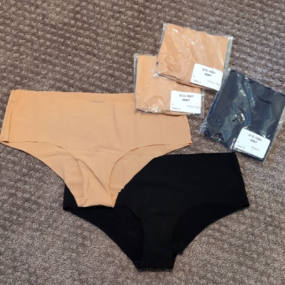NEW Set Of 3 Arizona No-show Hip-huggers Panties Size S